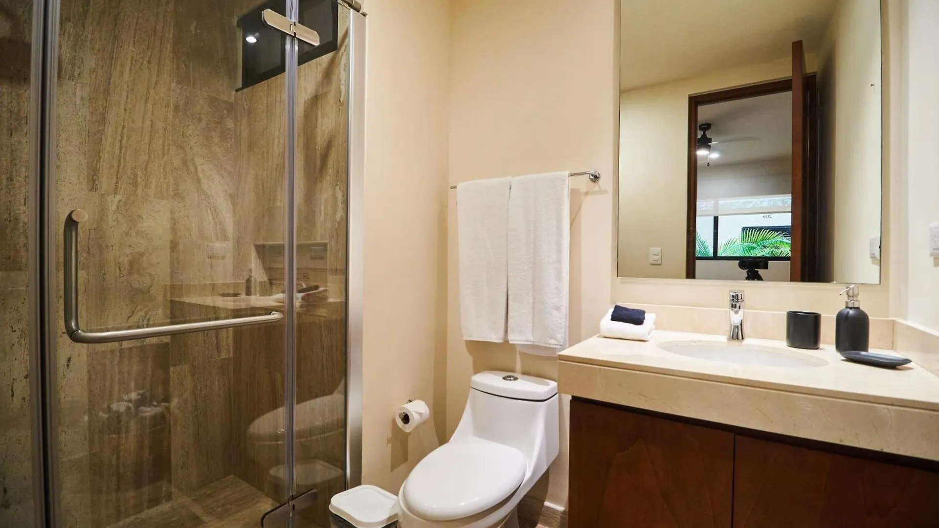 Homely And Equipped 2Br With Swim Up Pool In Aldea Zama Tulum Apartment